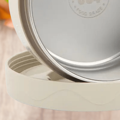 Boîte Repas Isotherme - NewThermalLunchBox™ - Beige - Plan dinette