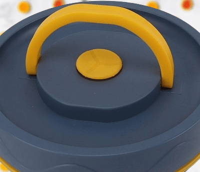 Boîte Repas Isotherme - NewThermalLunchBox™ - Bleu - Plan dinette