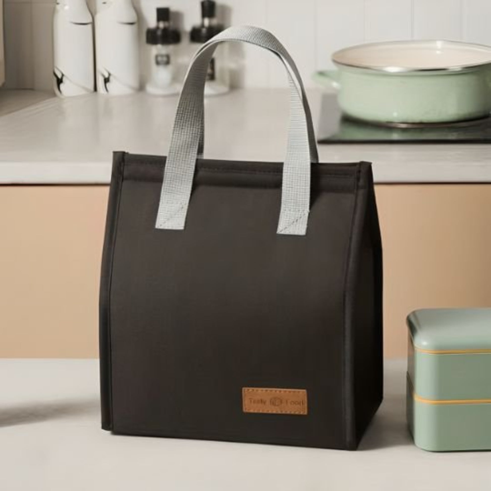 petit sac isotherme noir clasic | wokibag